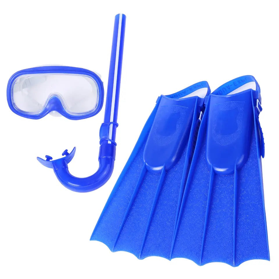 Swimming flippers and goggles on sale