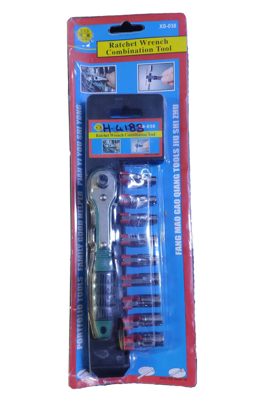 18 Piece Ratchet Socket and screw driver Set