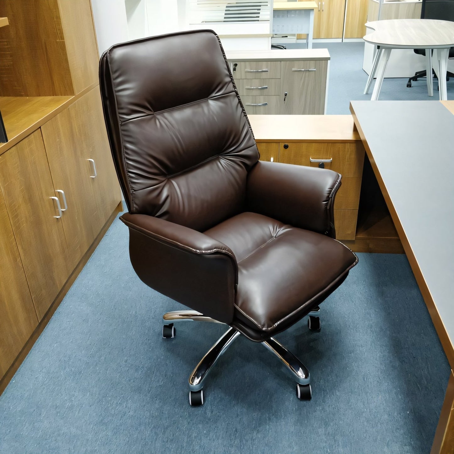 Fashionable Lift Executive Office Chair