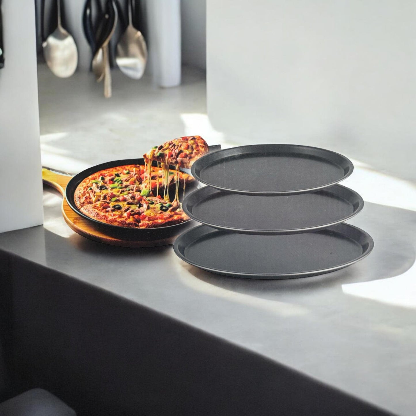 Set of 3 Pizza Pans