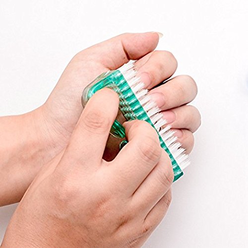 Set Of 2Pc Handle Grip Nail Brush