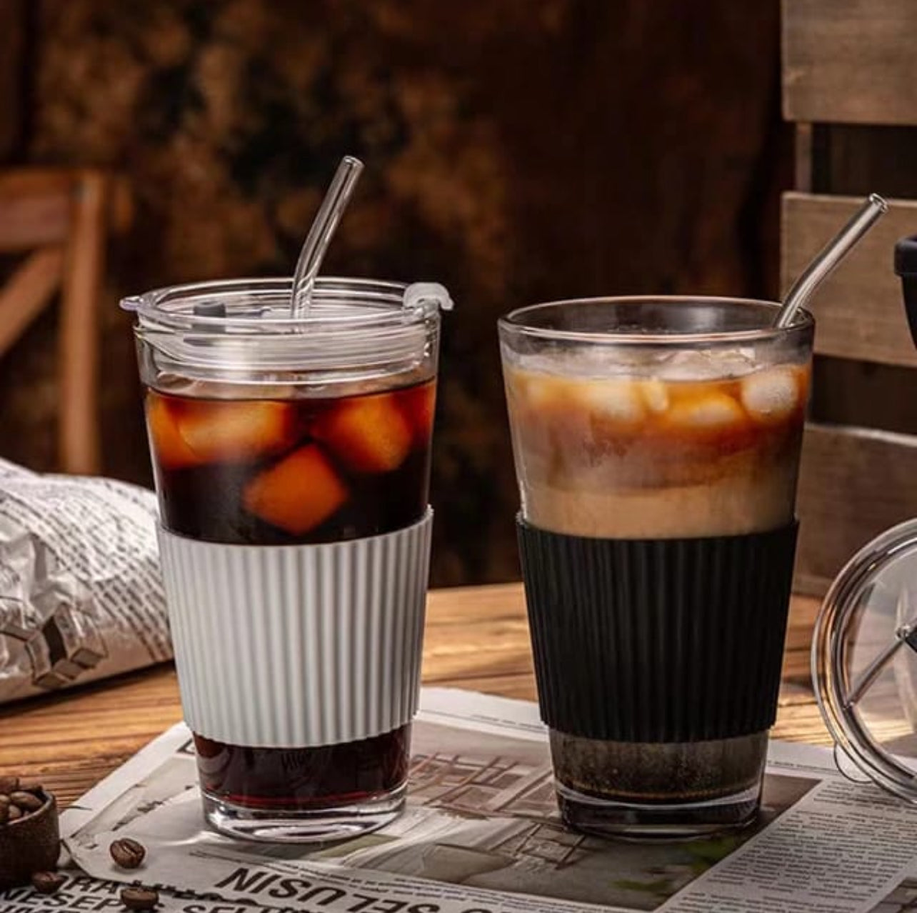 Minimalist Style Glass Straw Cup With Thermal Insulation