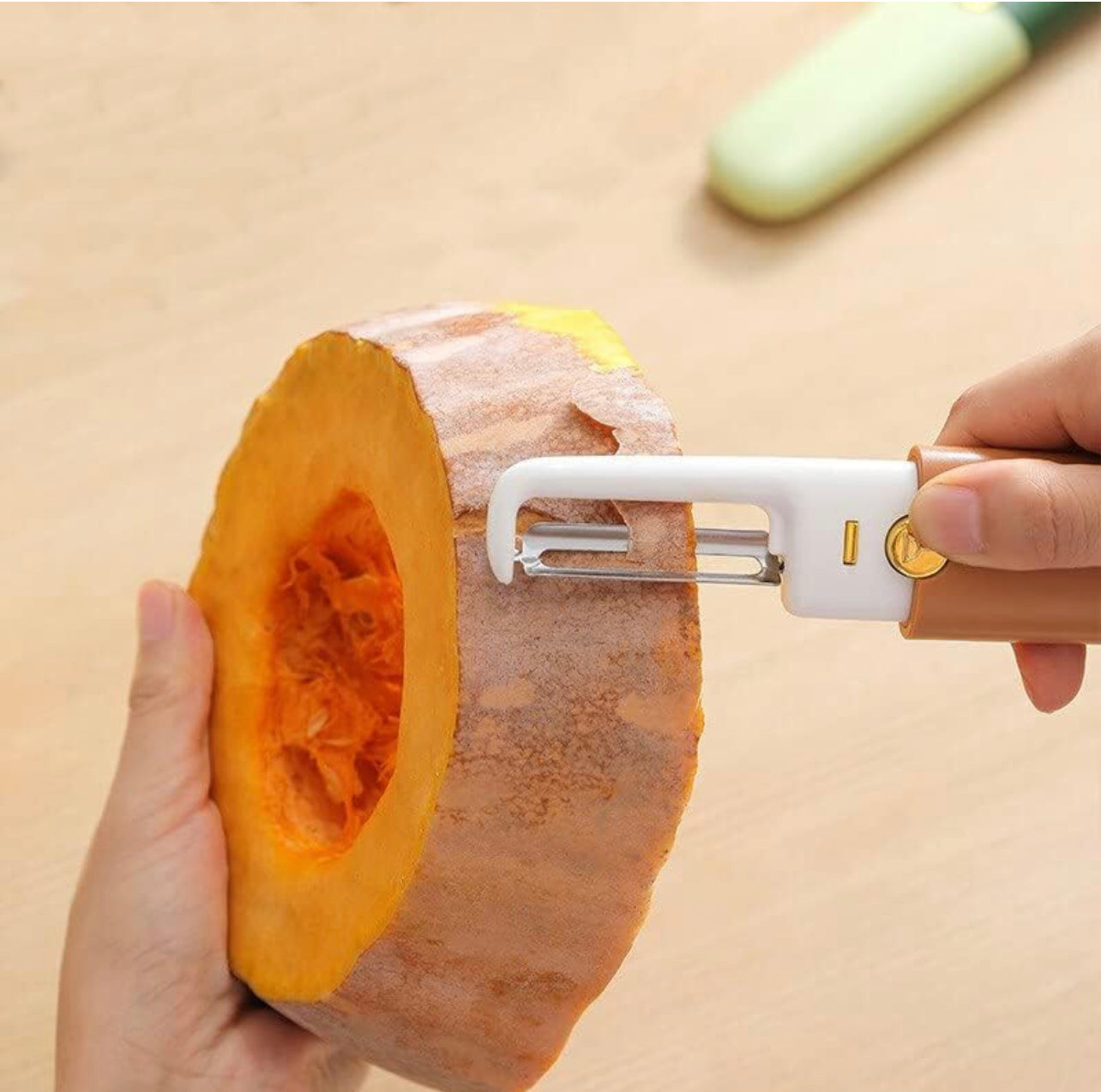 2 in 1 Multifunctional Stainless Steel Fruit Knife Peeler