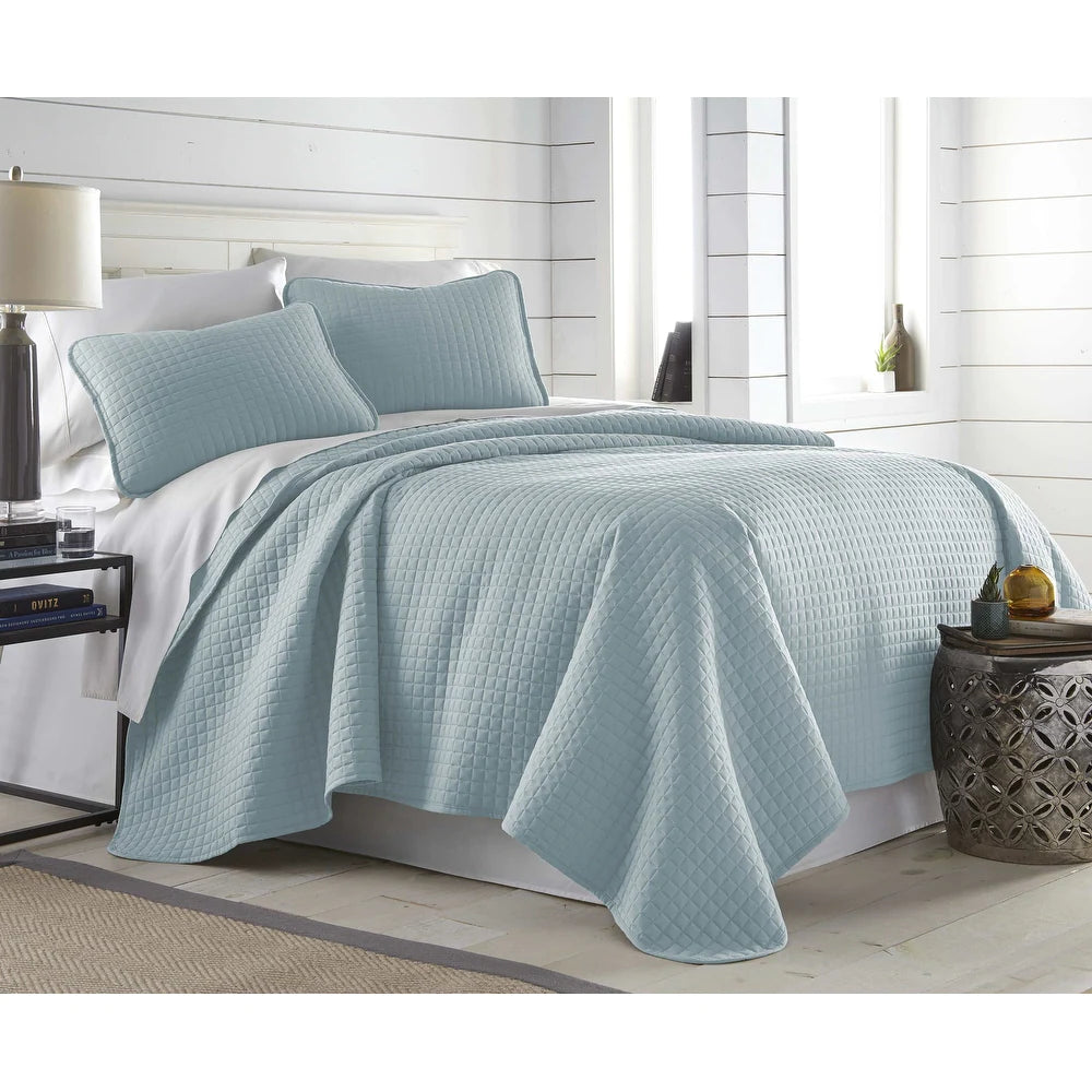 Solid 3-piece Queen Size Quilt Set