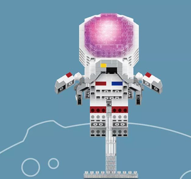 Space Walk Astronaut Blocks With LED Light 456pcs