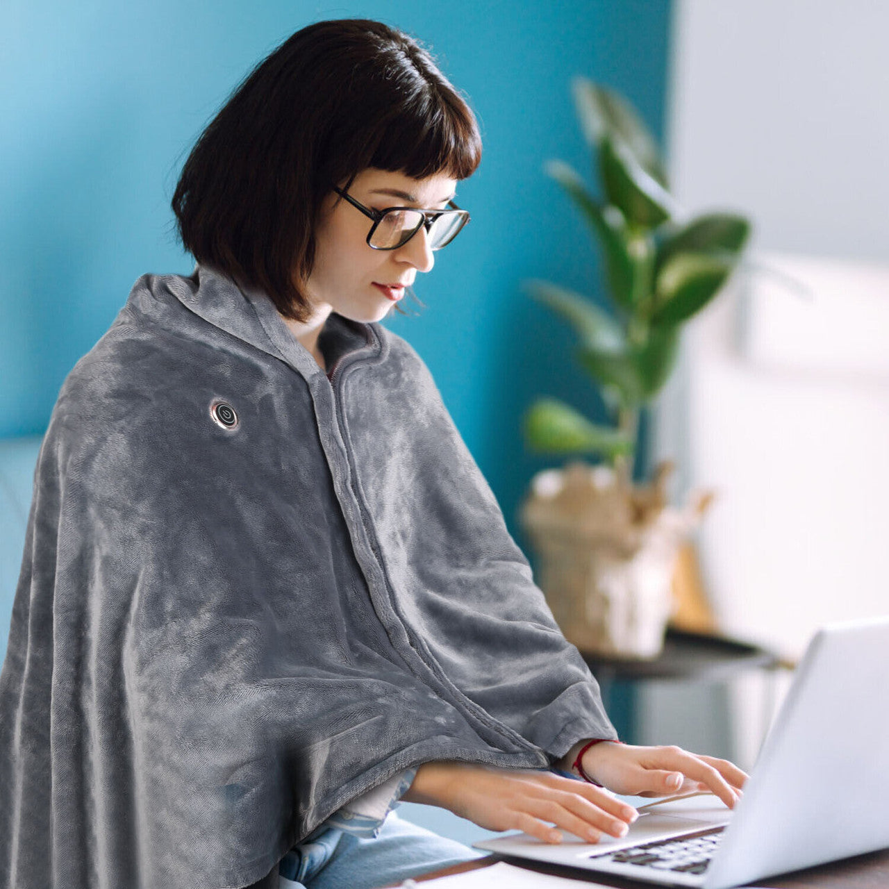 USB-Heated Shawl Blanket