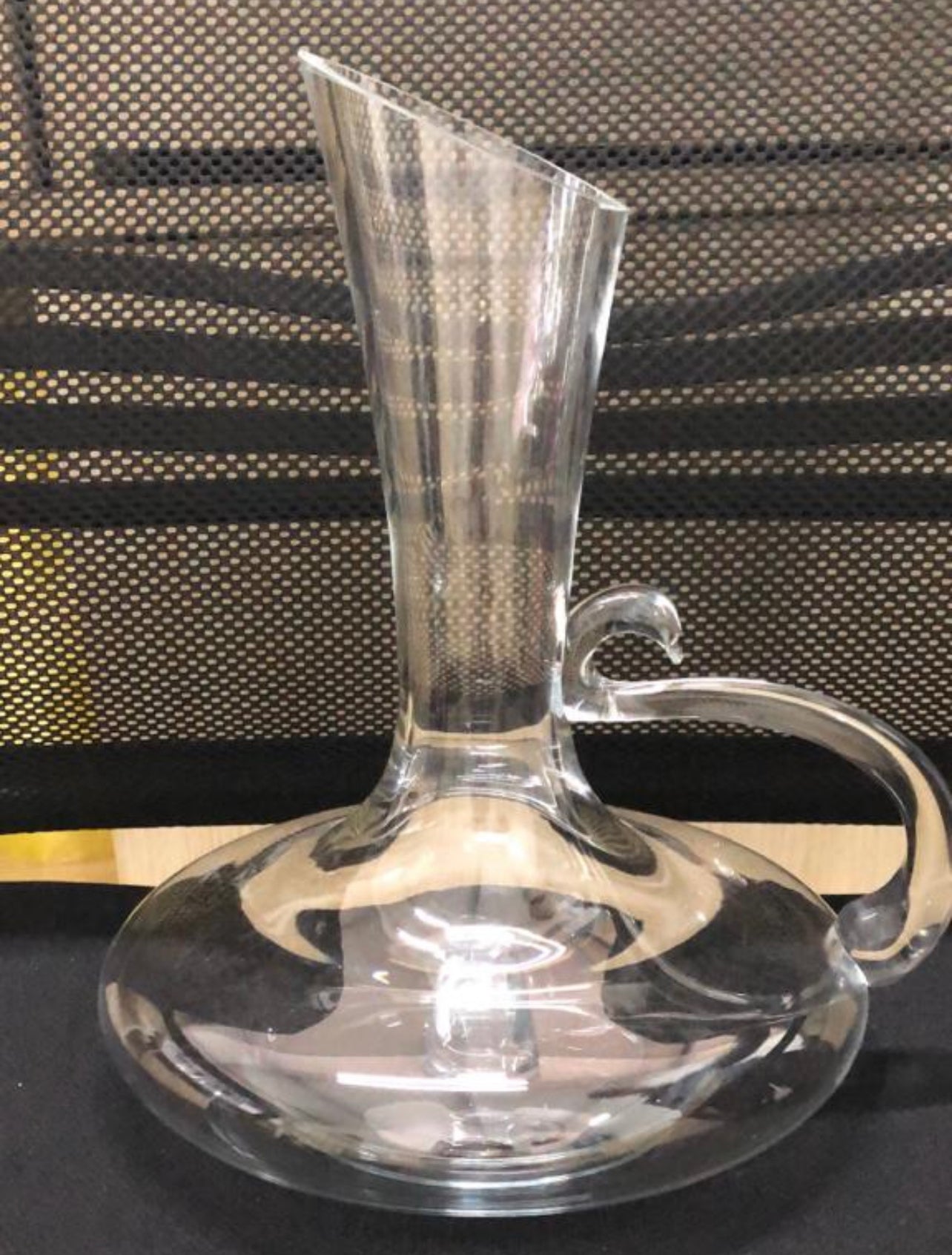 Slanted Rim Decanter With Handle