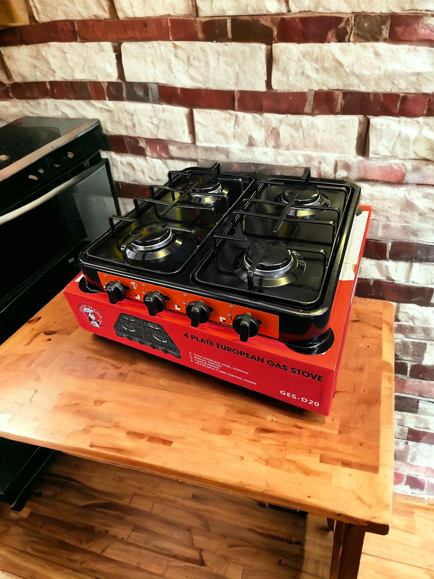 4 Plate Black European Style Gas Stove