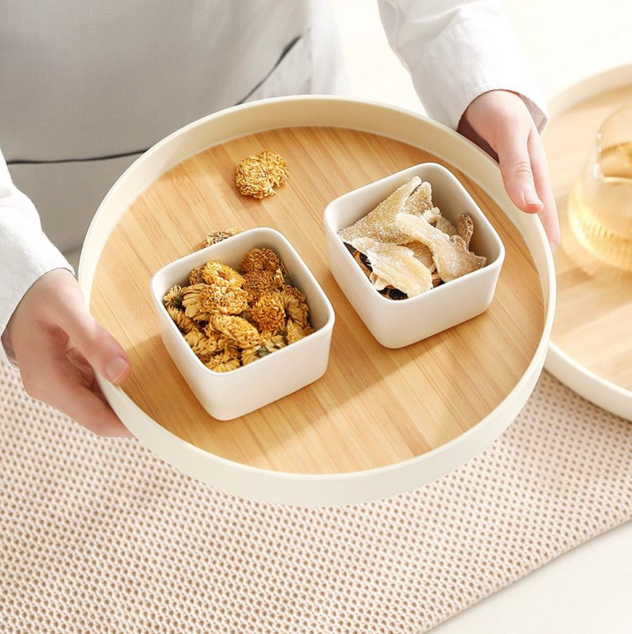 Round & Rectangular Tray