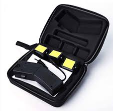 80KV Self Defence Shooting Stun Gun with 3 Cartridges