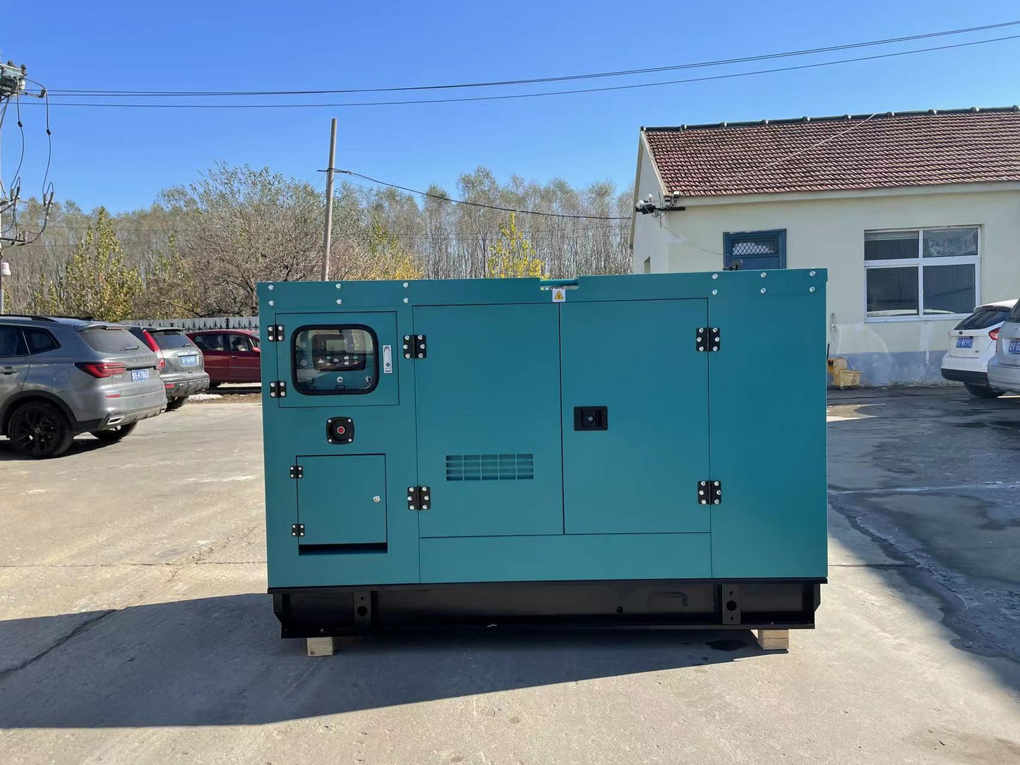 30Kva/24Kw Diesel Silent Generator (4 Cylinder/4 Stroke/Water-cooled) With Built In ATS-3-Phase