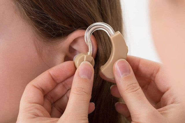 GM-11 Hearing Aids