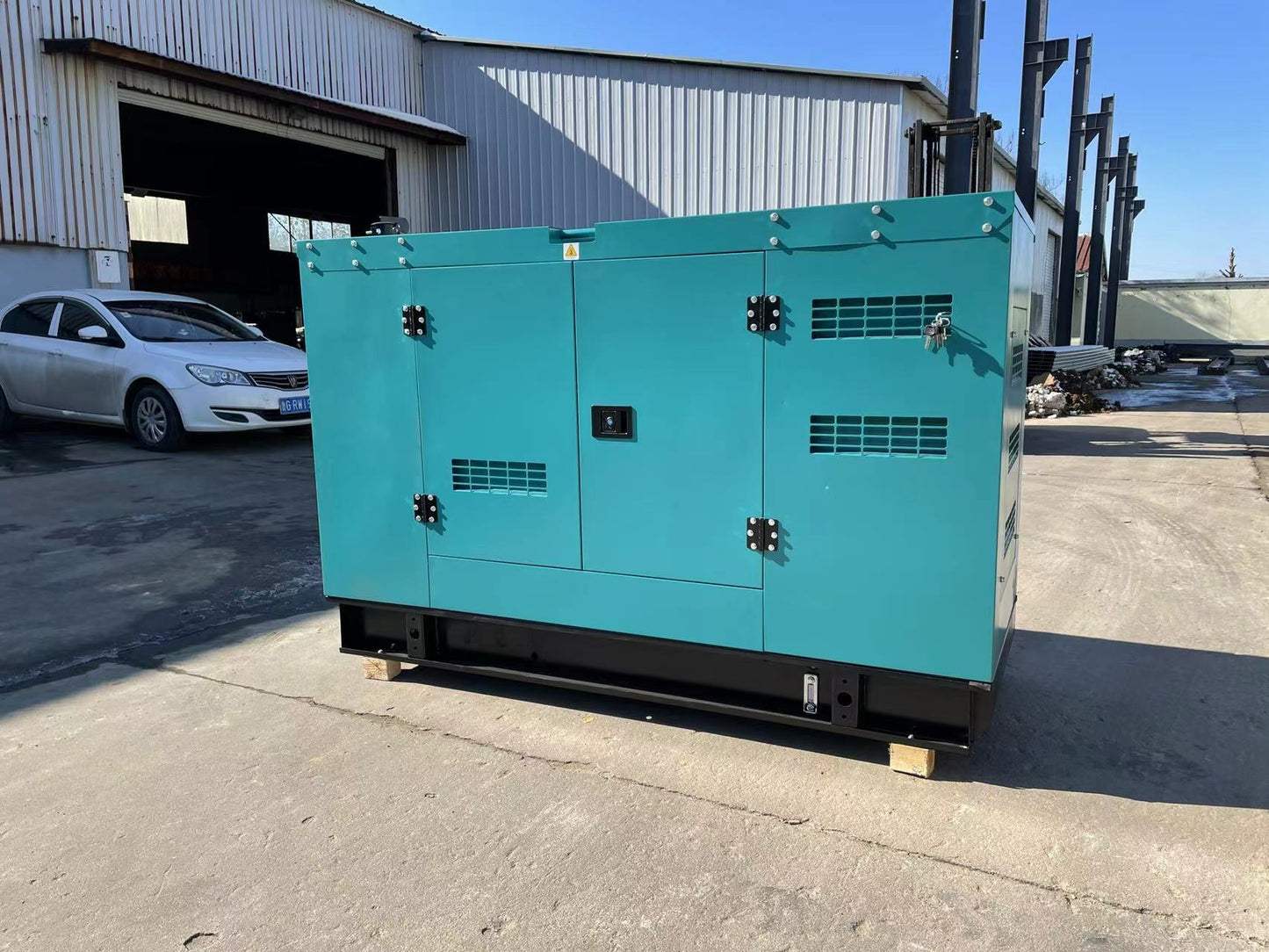 30Kva/24Kw Diesel Silent Generator (4 Cylinder/4 Stroke/Water-cooled) With Built In ATS-3-Phase