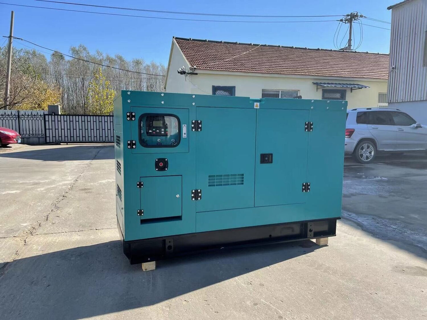 30Kva/24Kw Diesel Silent Generator (4 Cylinder/4 Stroke/Water-cooled) With Built In ATS-3-Phase