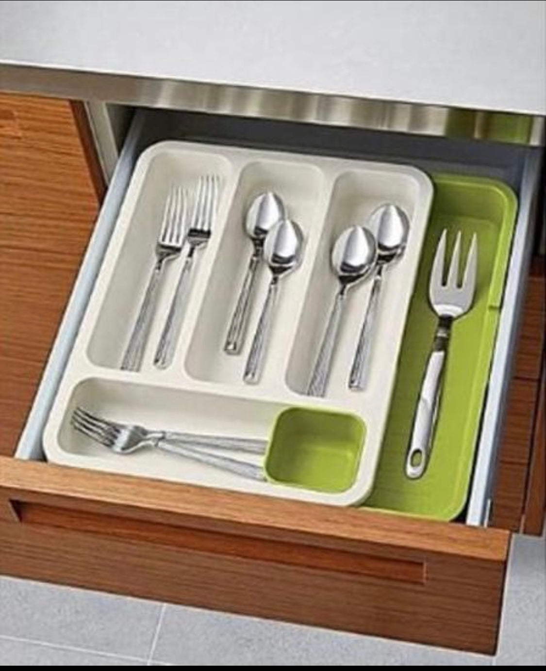 Expandable Cutlery Drawer Organiser