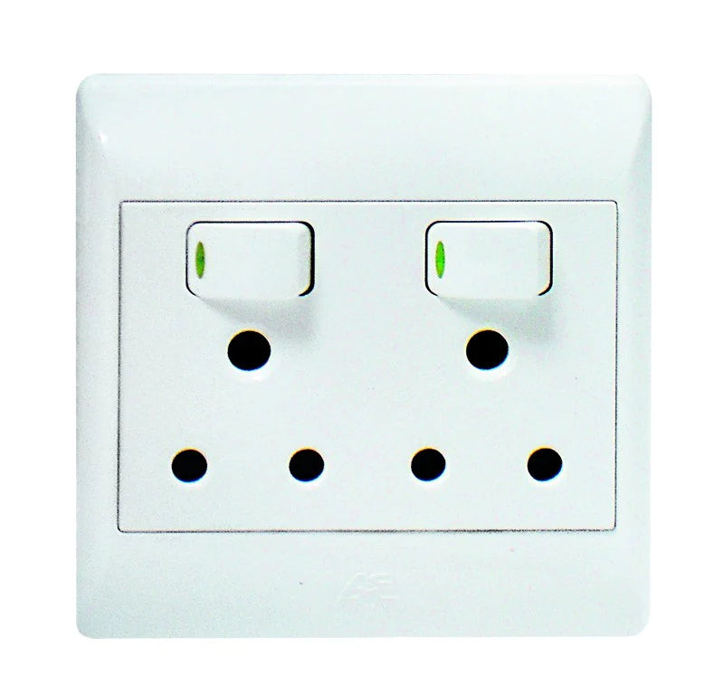 Condere 2X16A Switch Socket