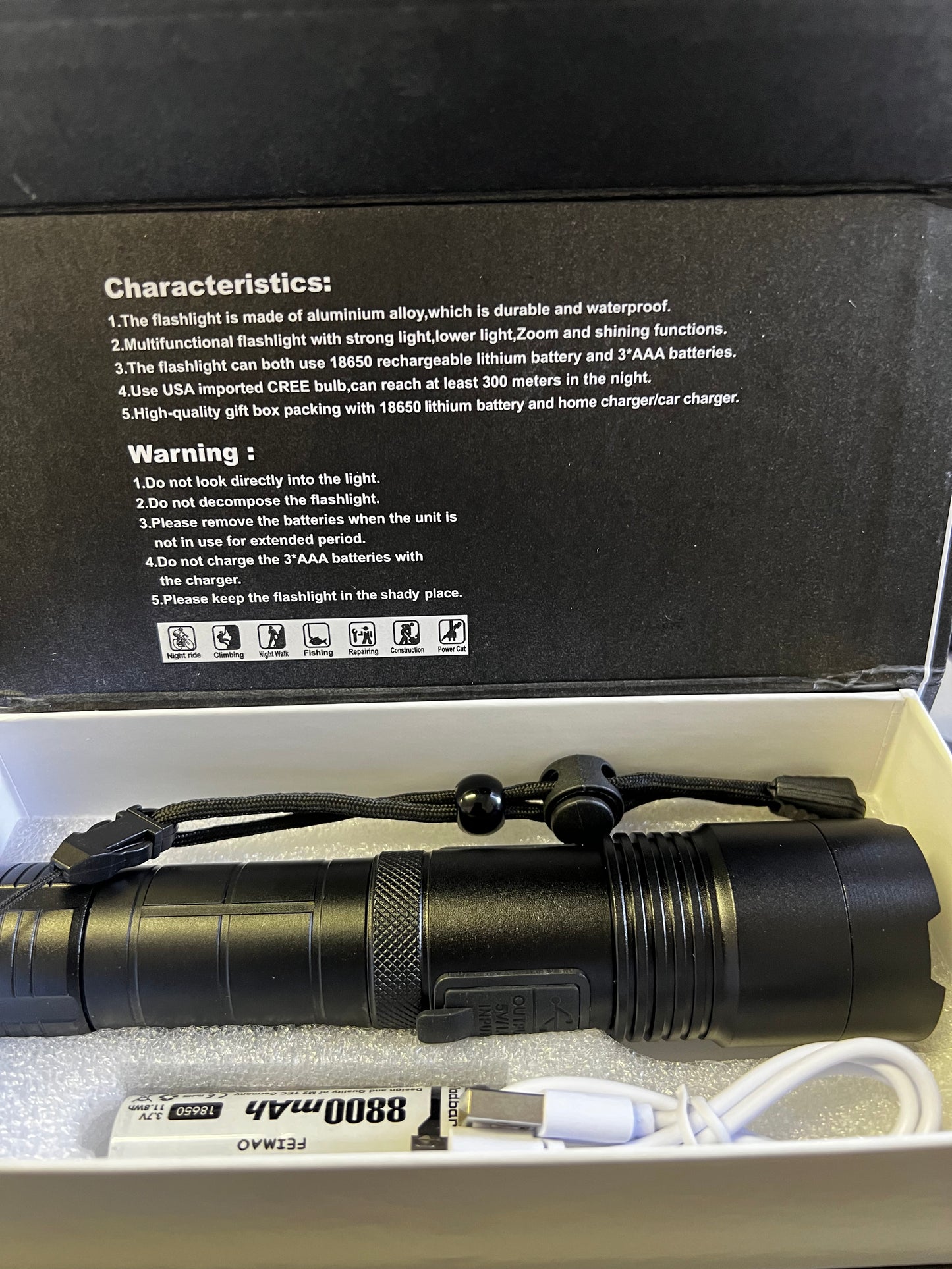 Super Light Rechargeable Flashlight