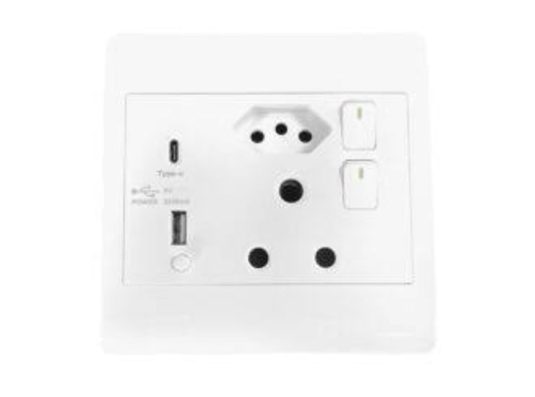 Electrical Switched Socket 15amp - Euro+USB+Type C