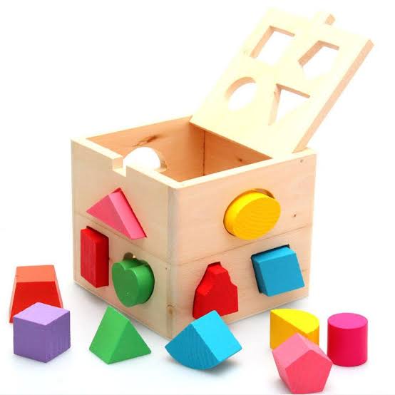 Wooden Cube Educational Toy Box with 13 Colorful Shapes