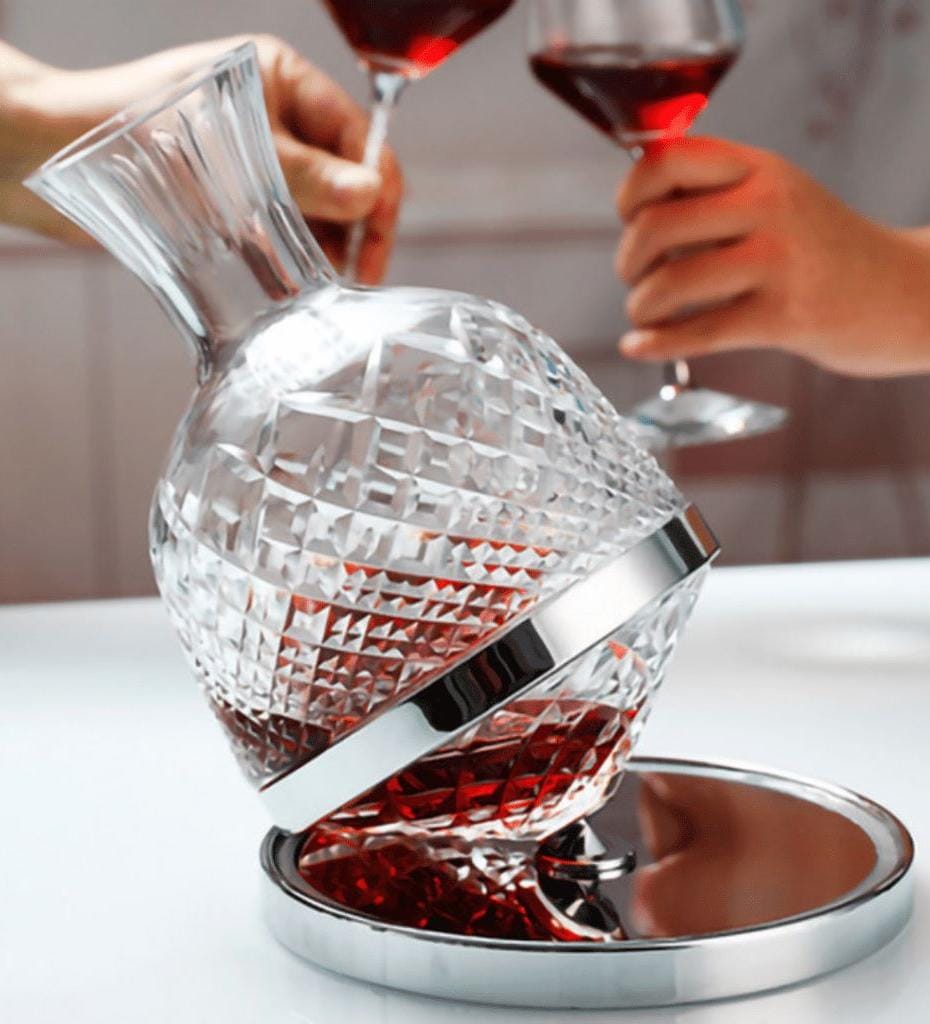 Luxury Rotating Crystal Wine Decanter