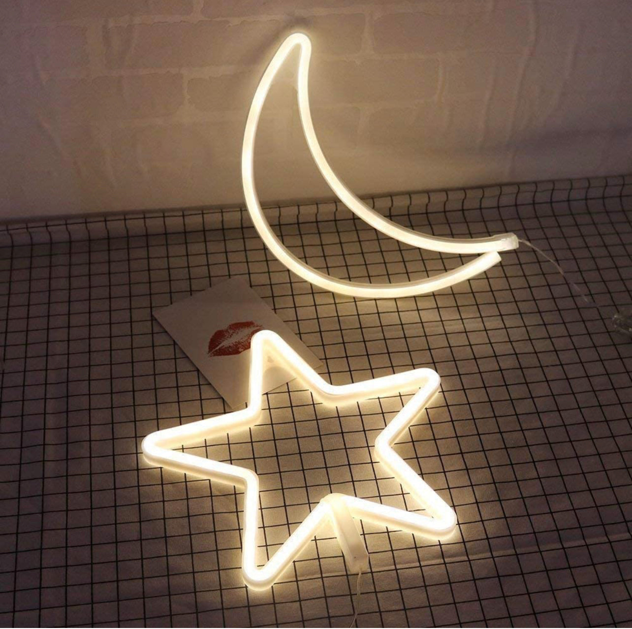 Star Neon Sign Lamp 29cm x 2.3cm x 29cm Pink, Blue Warm White USB & Battery Operated