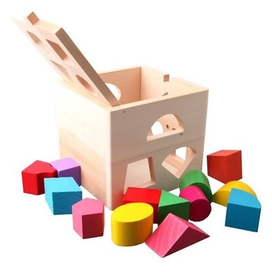 Wooden Cube Educational Toy Box with 13 Colorful Shapes