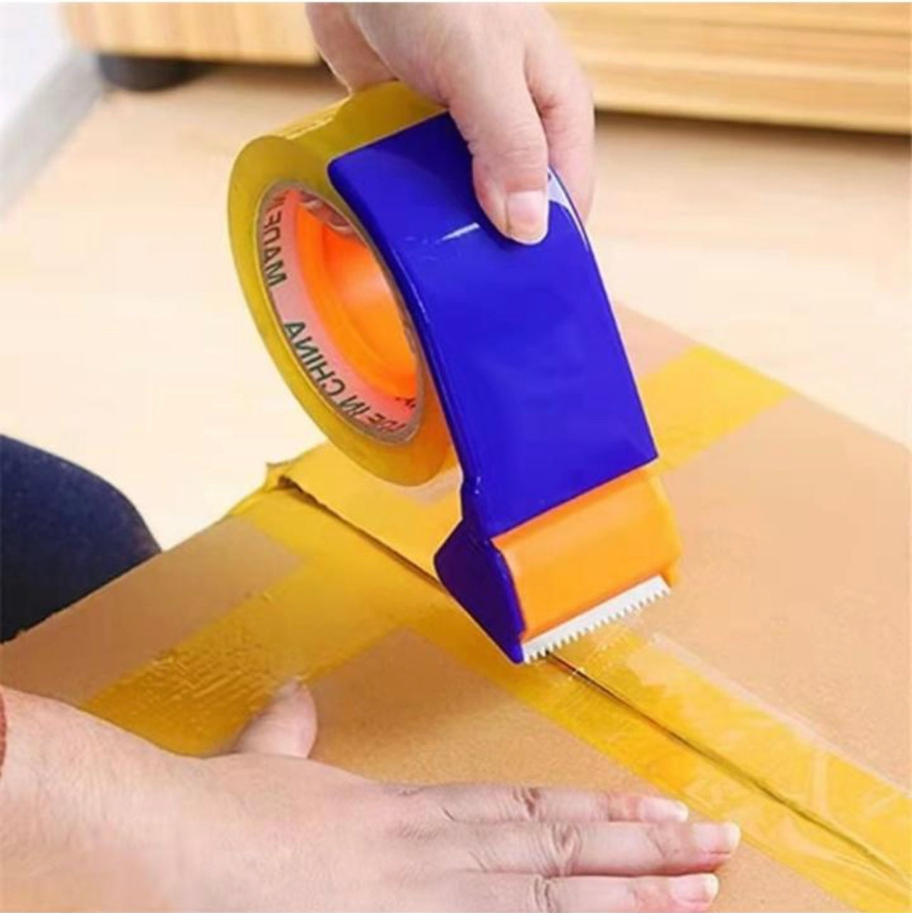 Packaging Tape Dispenser/Cutter